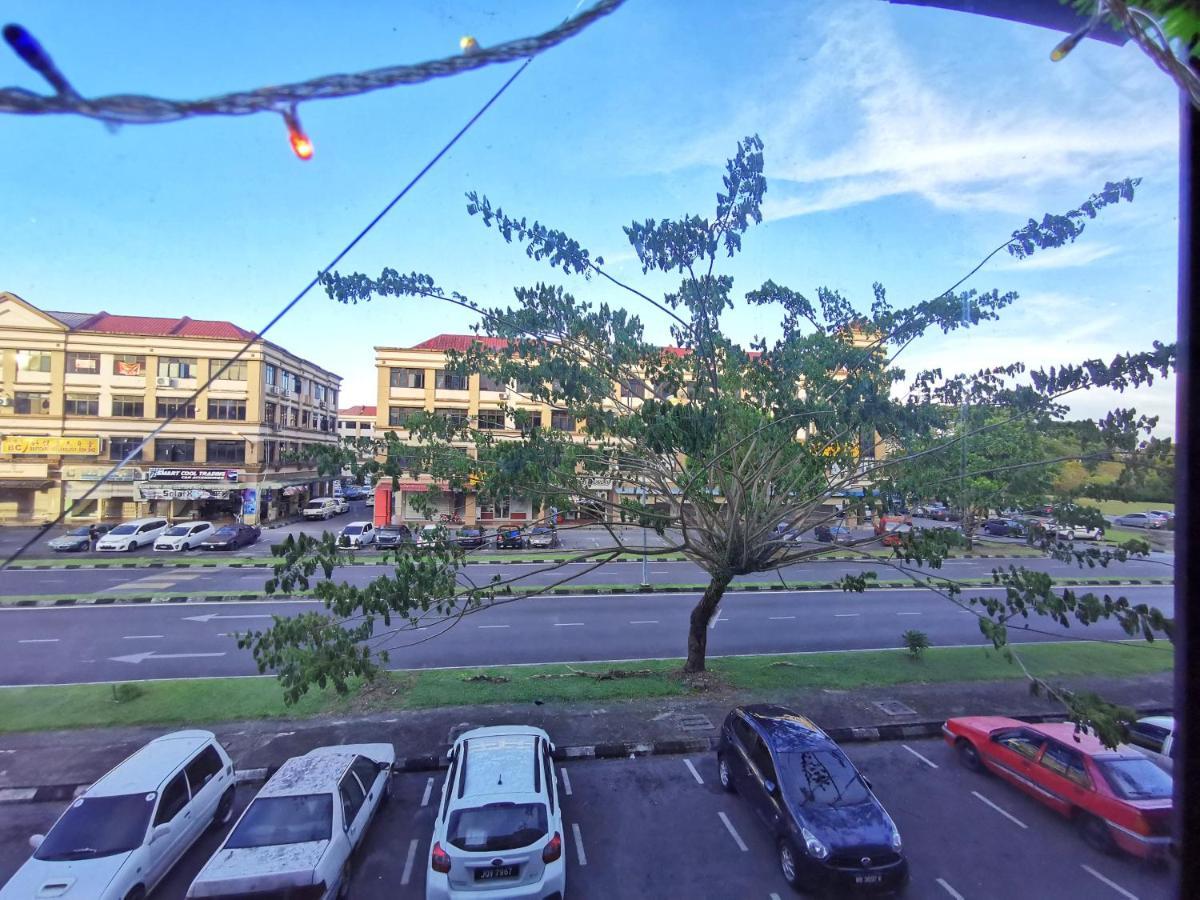 Av Homestay - Kuching Mjc Exterior foto